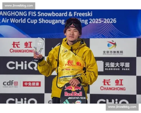 滑雪世界杯赛场精彩瞬间全解析及运动员风采展示 滑雪世界杯赛场精彩瞬间全解析及运动员风采展示